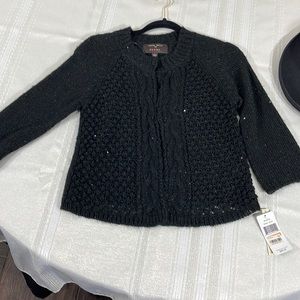 Hand knit sweater by Fever at Macy’s size Small with tags Top clasp and sequins
